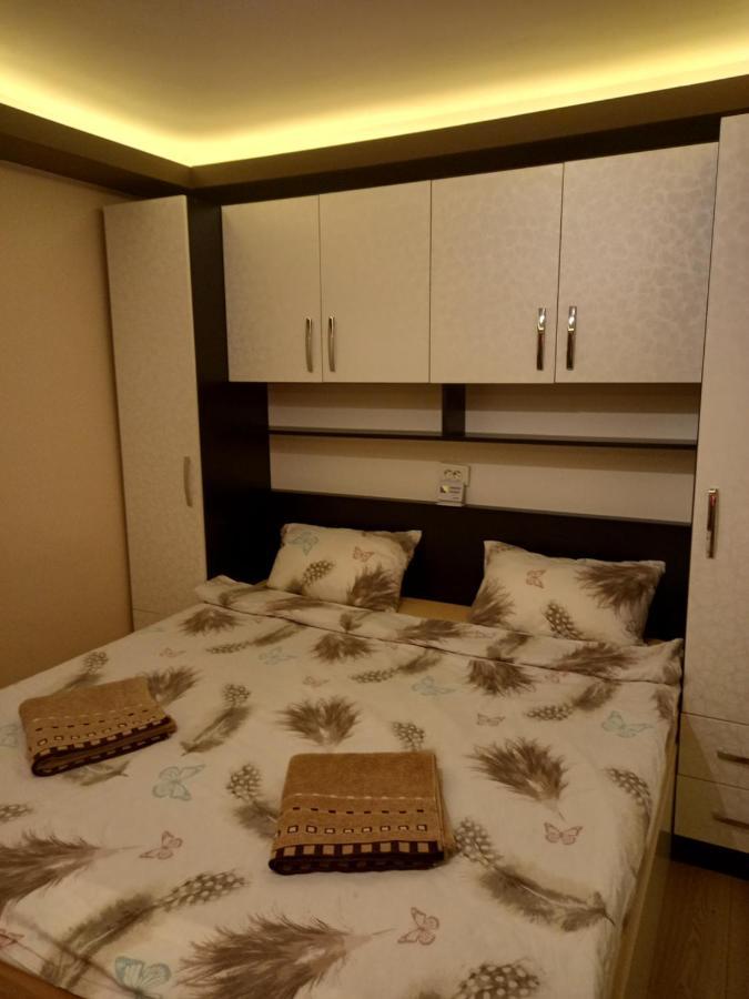 Garsoniera Natalia Apartment Sibiu Ngoại thất bức ảnh